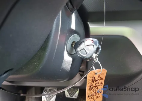 2010 Scion Xb z USA, uszkodzony, nr VIN JTLZE4FE2A1104895